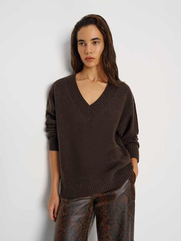 Jadey Cashmere Oversized V-neck Sweater - Compost